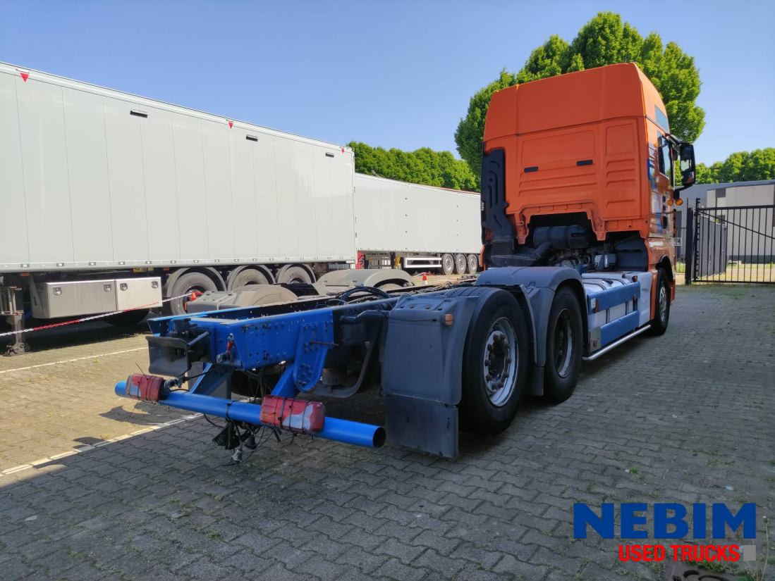 MAN TGX 26.480 6x2 - Intarder - 캡 새시 트럭 : 사진 2 MAN TGX 26.480 6x2 - Intarder - 캡 새시 트럭 : 사진 2
