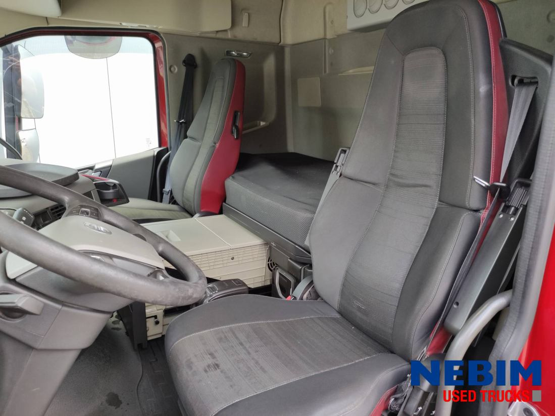 Volvo FH 460 4X2 Globetrotter - 트랙터 유닛 : 사진 3 Volvo FH 460 4X2 Globetrotter - 트랙터 유닛 : 사진 3
