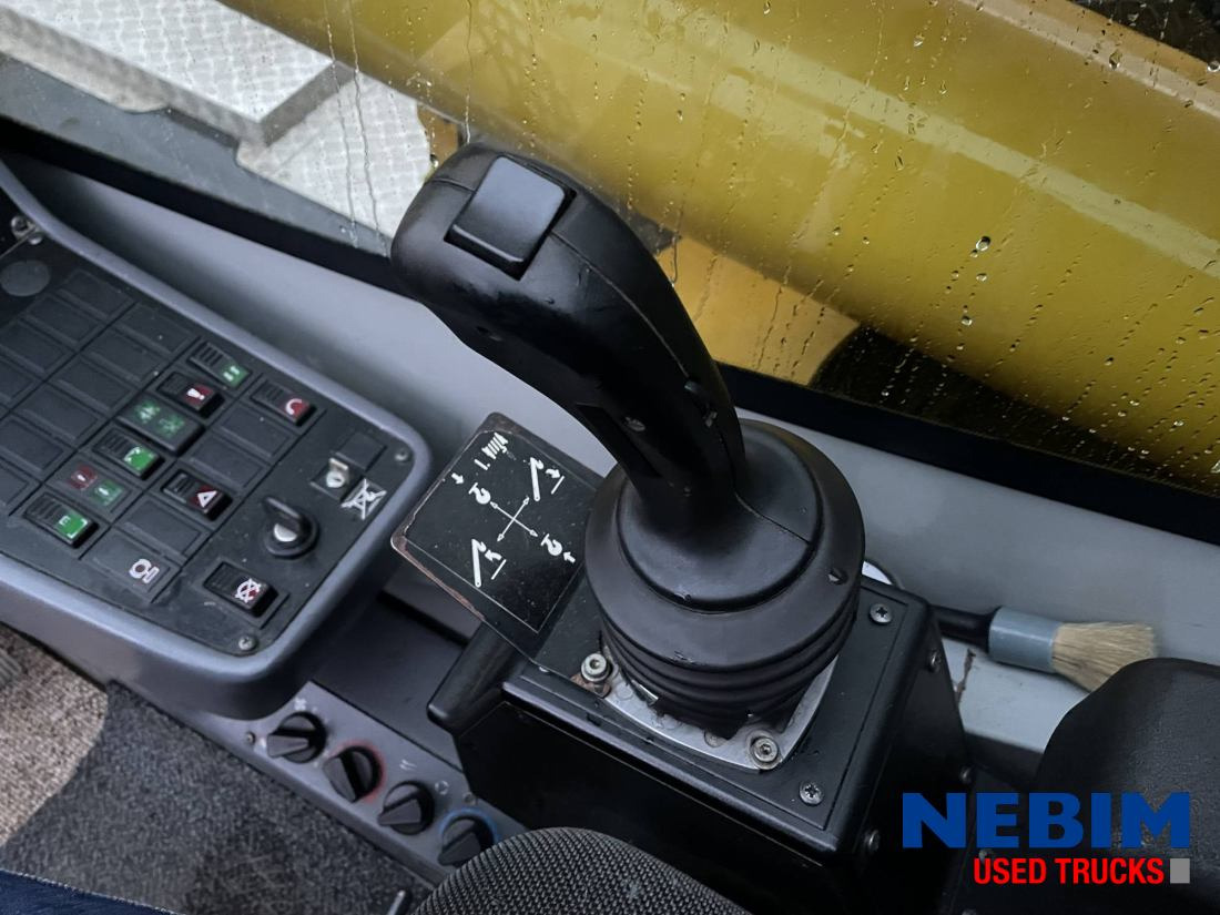 Volvo FM 400 8X4 - Faun Tadano HK40-Only TO BE Viewed BY Appointment - 크레인 트럭 : 사진 5 Volvo FM 400 8X4 - Faun Tadano HK40-Only TO BE Viewed BY Appointment - 크레인 트럭 : 사진 5