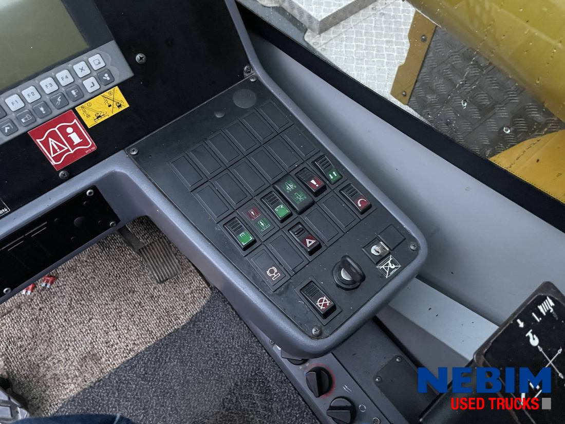 Volvo FM 400 8X4 - Faun Tadano HK40-Only TO BE Viewed BY Appointment - 크레인 트럭 : 사진 4 Volvo FM 400 8X4 - Faun Tadano HK40-Only TO BE Viewed BY Appointment - 크레인 트럭 : 사진 4