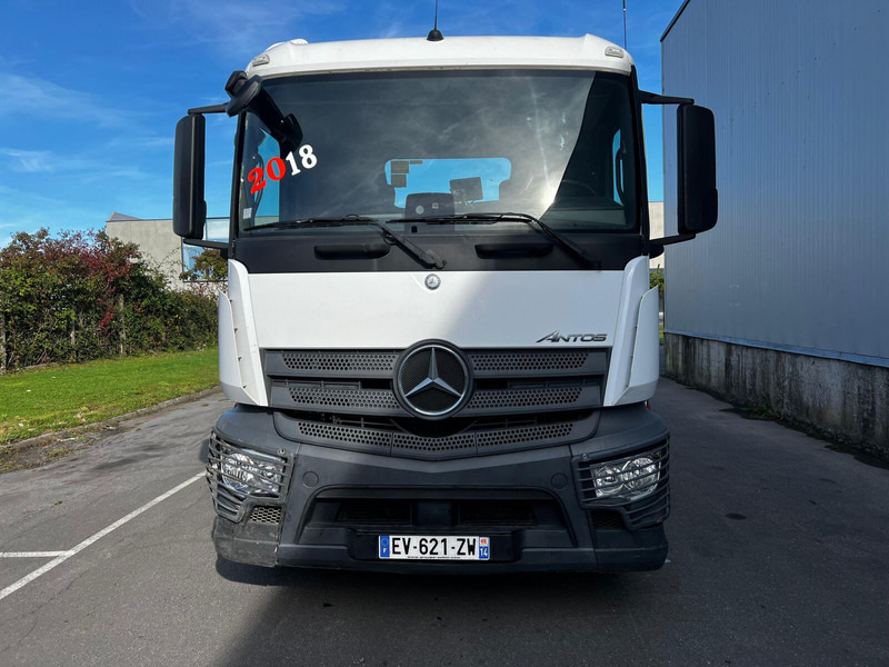Mercedes-Benz Actros 2543 - 후크 리프트 트럭 : 사진 4 Mercedes-Benz Actros 2543 - 후크 리프트 트럭 : 사진 4