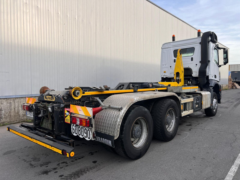 Mercedes-Benz Arocs 2645 - 후크 리프트 트럭 : 사진 5 Mercedes-Benz Arocs 2645 - 후크 리프트 트럭 : 사진 5