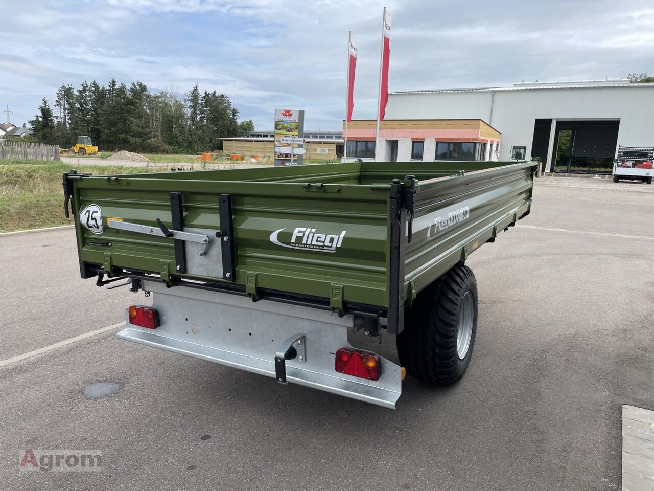 Fliegl EDK 60 FOX - 농장 티핑 트레일러/ 덤프 : 사진 5 Fliegl EDK 60 FOX - 농장 티핑 트레일러/ 덤프 : 사진 5