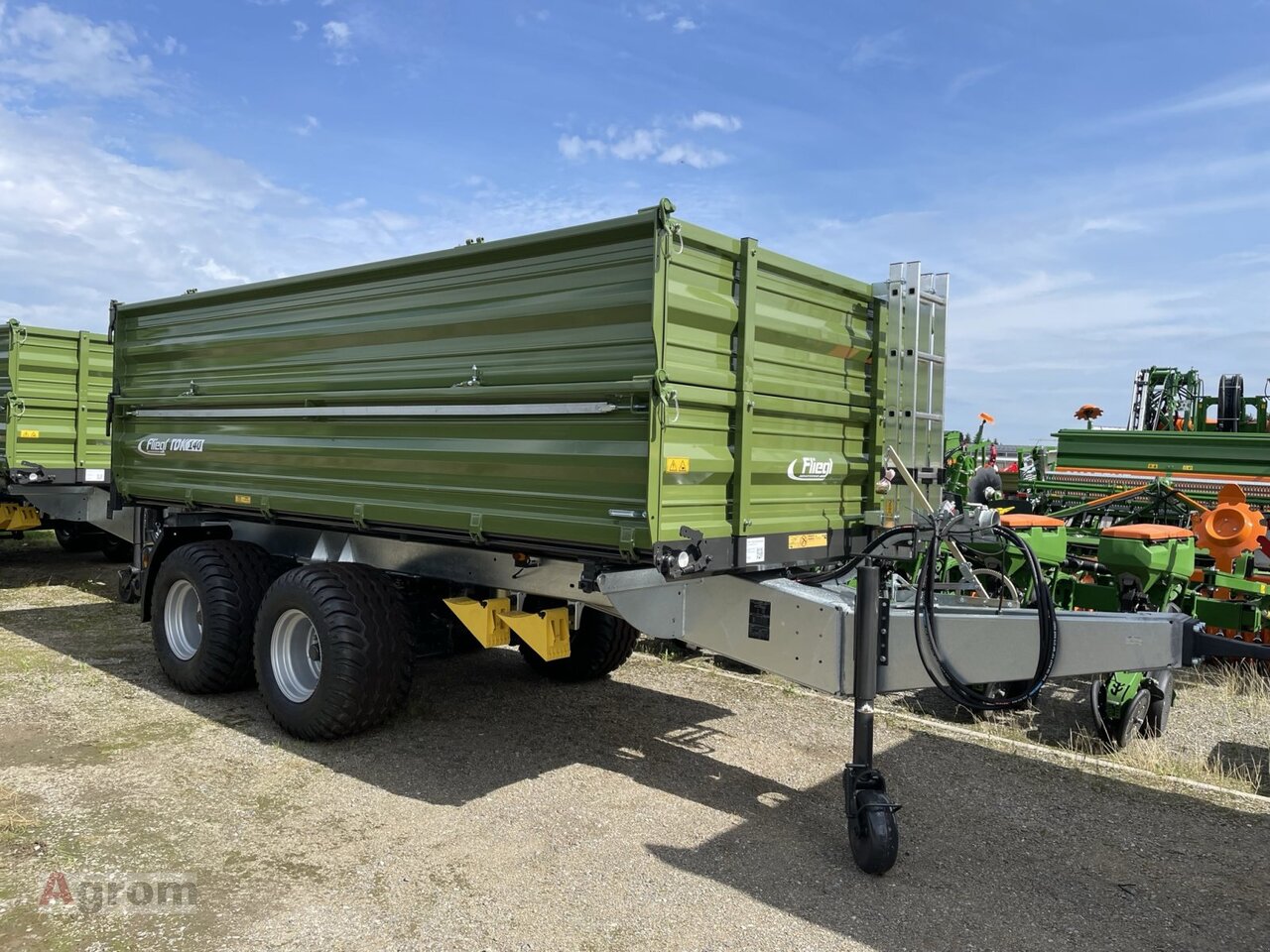 Fliegl TDK 140 FOX - 농장 티핑 트레일러/ 덤프 : 사진 1 Fliegl TDK 140 FOX - 농장 티핑 트레일러/ 덤프 : 사진 1