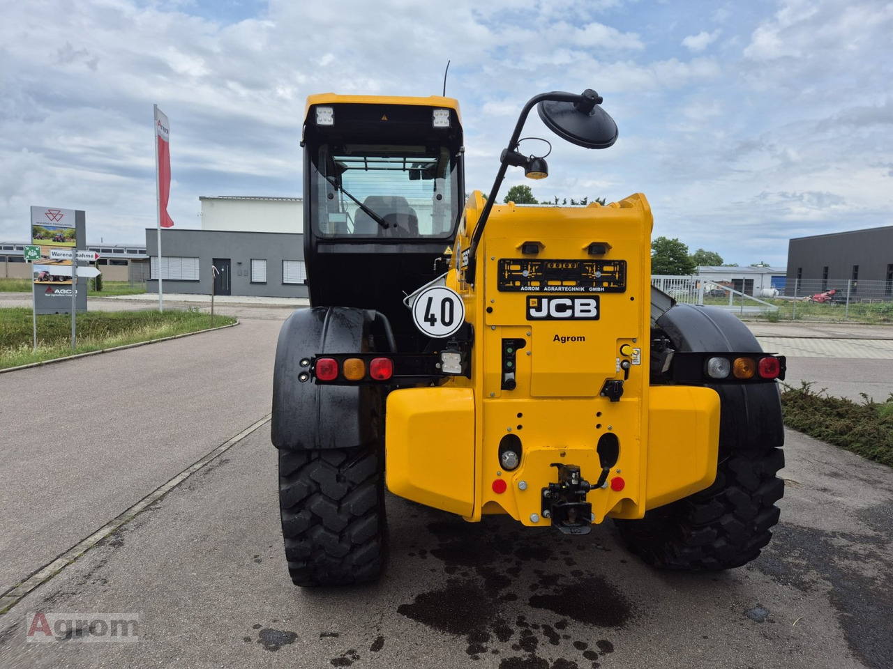JCB 560-80 AgriXtra - 텔레스코픽 핸들러 : 사진 3 JCB 560-80 AgriXtra - 텔레스코픽 핸들러 : 사진 3