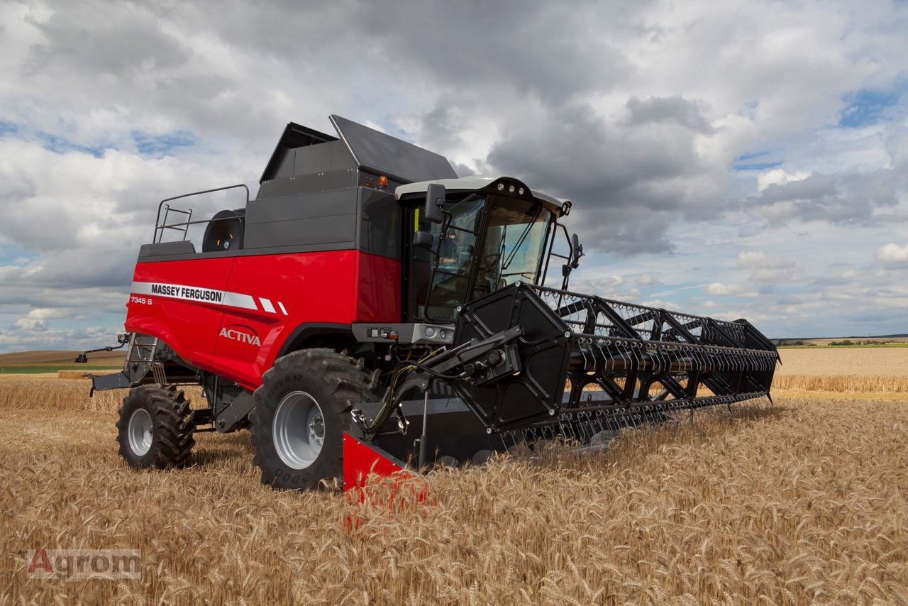 Massey Ferguson 7345 Activa S MCS ParaLevel - 목초수확기 : 사진 1 Massey Ferguson 7345 Activa S MCS ParaLevel - 목초수확기 : 사진 1