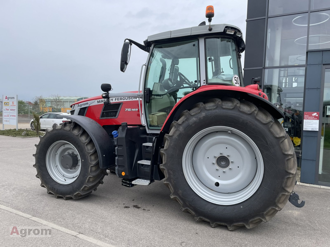 Massey Ferguson 7S.165 Dyna6 EFFICIENT - 장궤형 트랙터 : 사진 3 Massey Ferguson 7S.165 Dyna6 EFFICIENT - 장궤형 트랙터 : 사진 3