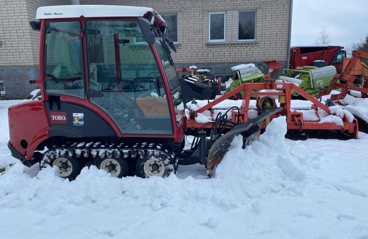 TORO Groundmaster 7200 - 장궤형 트랙터 : 사진 1 TORO Groundmaster 7200 - 장궤형 트랙터 : 사진 1