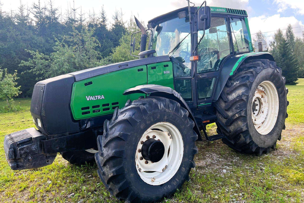 Valtra Valmet 8450 Mega - 장궤형 트랙터 : 사진 1 Valtra Valmet 8450 Mega - 장궤형 트랙터 : 사진 1