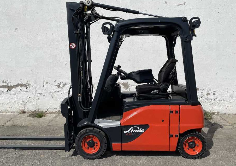 Linde E 16 P-02 - 전기 지게차 : 사진 4 Linde E 16 P-02 - 전기 지게차 : 사진 4