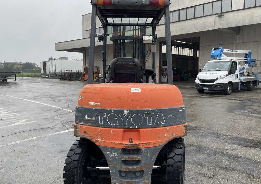 Toyota 7 FBMF 40 (BATTERIA NUOVA) - 전기 지게차 : 사진 4 Toyota 7 FBMF 40 (BATTERIA NUOVA) - 전기 지게차 : 사진 4