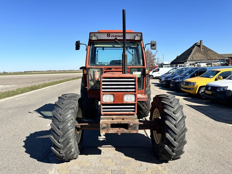 Fiat 110-90 DT - 장궤형 트랙터 : 사진 2 Fiat 110-90 DT - 장궤형 트랙터 : 사진 2