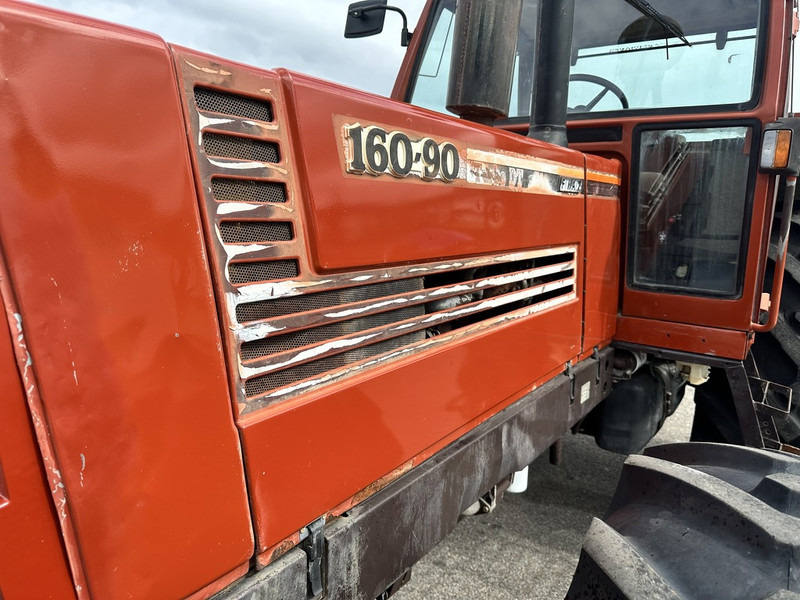 Fiat 160-90 DT - 장궤형 트랙터 : 사진 2 Fiat 160-90 DT - 장궤형 트랙터 : 사진 2