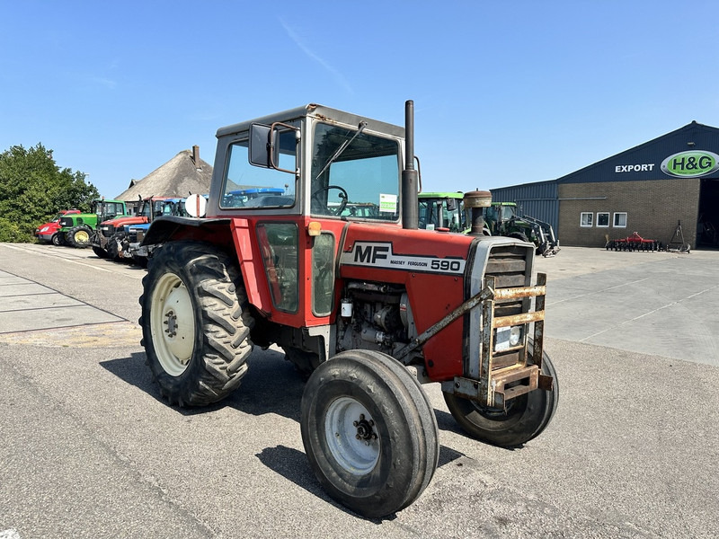 Massey Ferguson 590 - 장궤형 트랙터 : 사진 3 Massey Ferguson 590 - 장궤형 트랙터 : 사진 3