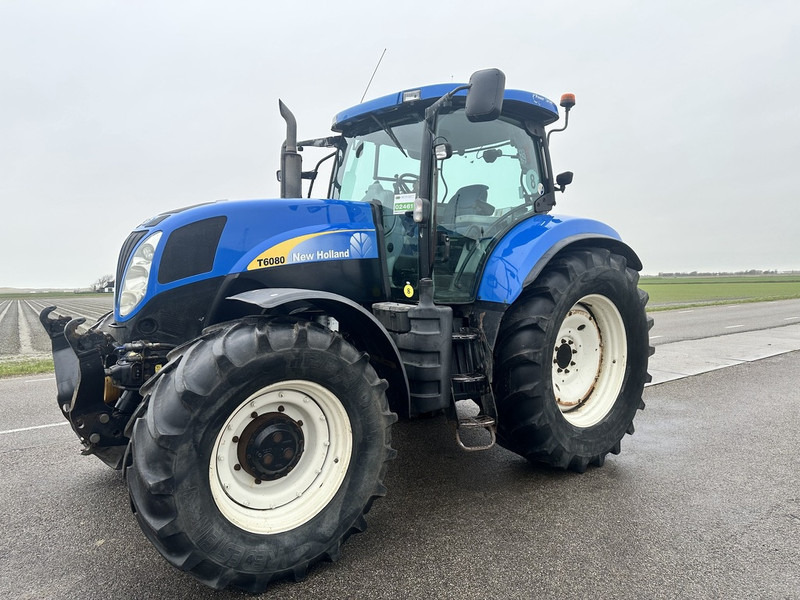 New Holland T6080 - 장궤형 트랙터 : 사진 1 New Holland T6080 - 장궤형 트랙터 : 사진 1