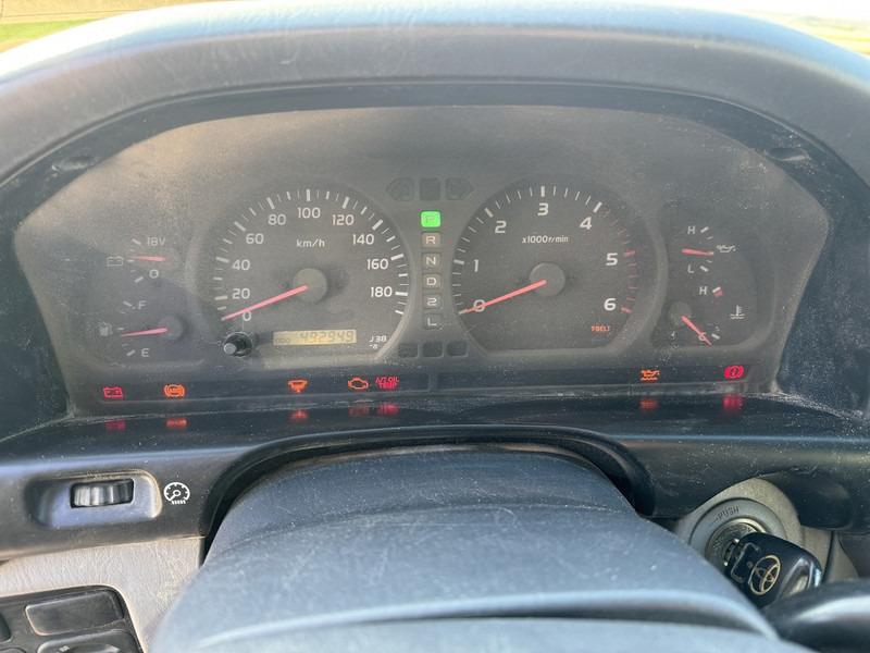 Toyota Land Cruiser - 차량 : 사진 4 Toyota Land Cruiser - 차량 : 사진 4