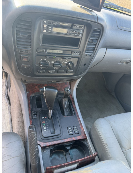 Toyota Land Cruiser - 차량 : 사진 5 Toyota Land Cruiser - 차량 : 사진 5