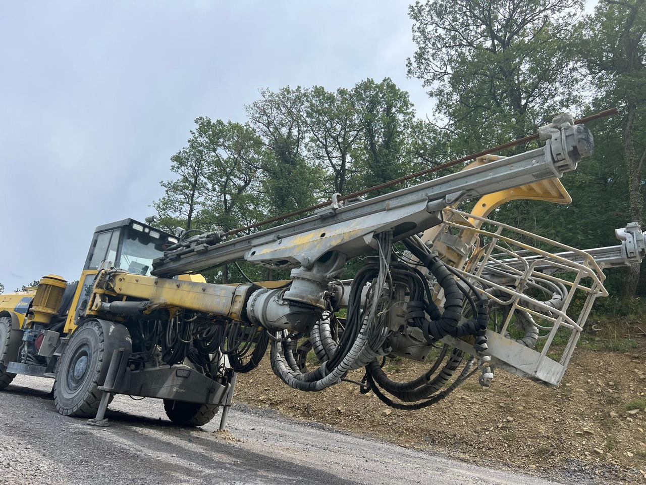 Atlas Copco E2C - 방향성 보링 머신 : 사진 5 Atlas Copco E2C - 방향성 보링 머신 : 사진 5