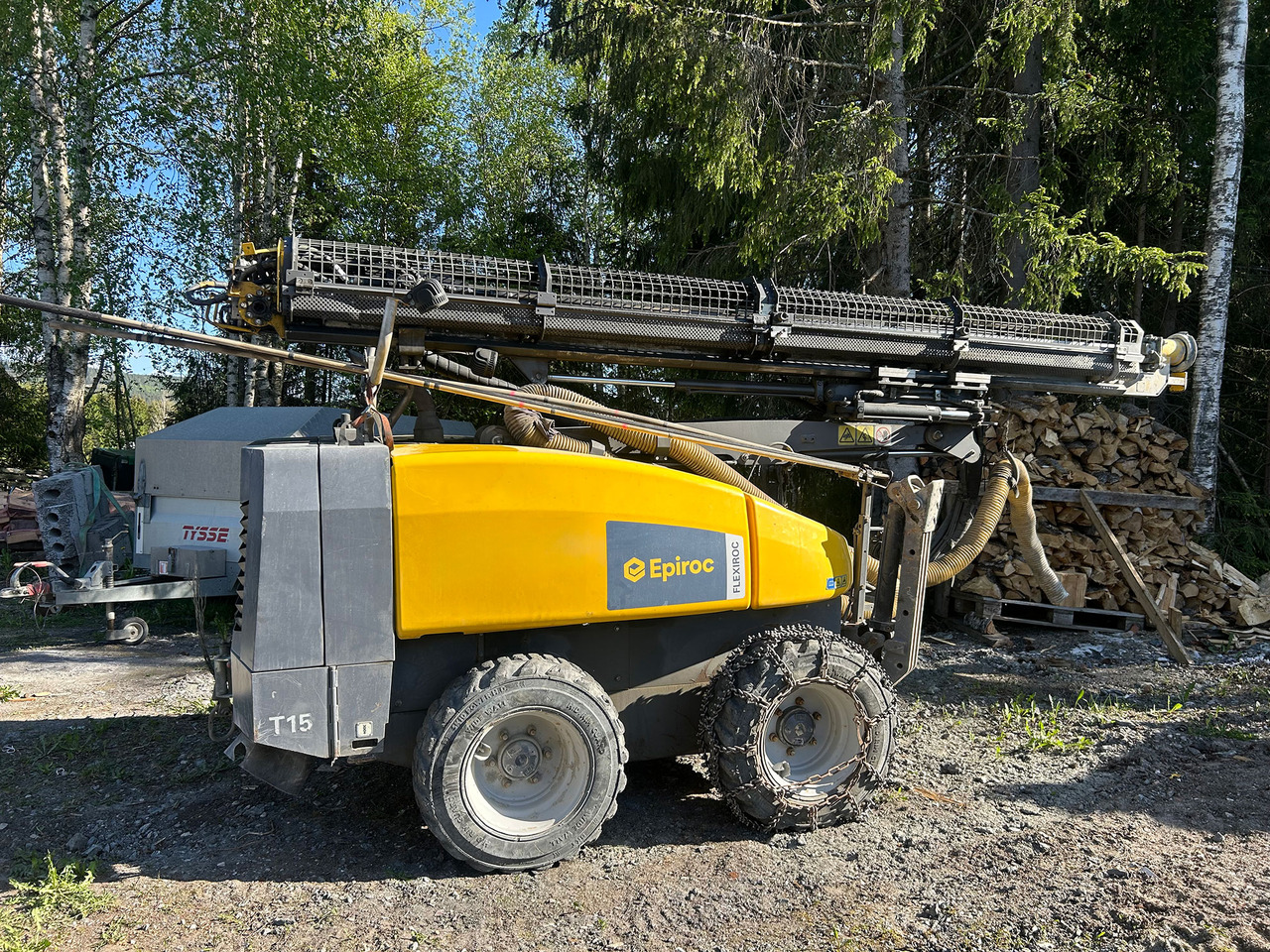 Atlas Copco (Epiroc) FlexiROC T15 - 드릴링 리그 : 사진 2 Atlas Copco (Epiroc) FlexiROC T15 - 드릴링 리그 : 사진 2
