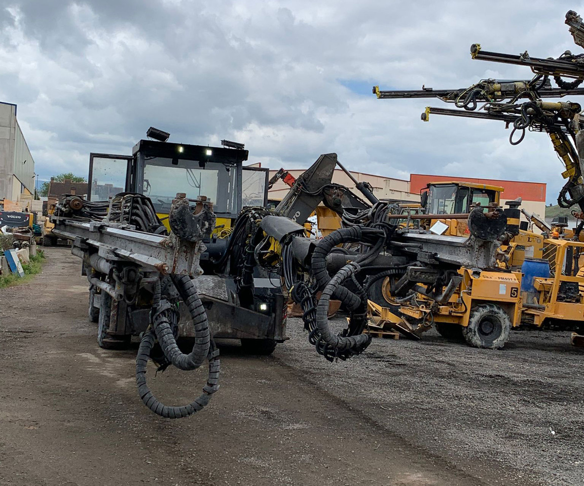 Atlas Copco L2C - 방향성 보링 머신 : 사진 4 Atlas Copco L2C - 방향성 보링 머신 : 사진 4