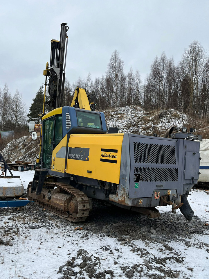 Atlas Copco ROC D7C-11 - 드릴링 리그 : 사진 2 Atlas Copco ROC D7C-11 - 드릴링 리그 : 사진 2