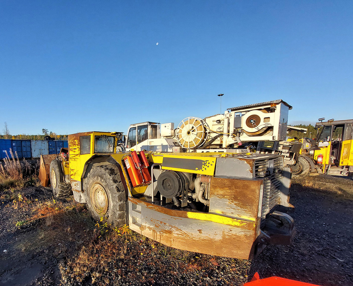 Atlas Copco ST14 - 광산 기계 : 사진 3 Atlas Copco ST14 - 광산 기계 : 사진 3