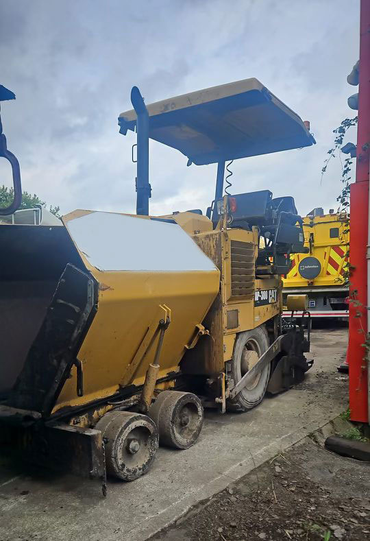Caterpillar AP300D - 아스팔트 포장기 : 사진 1 Caterpillar AP300D - 아스팔트 포장기 : 사진 1