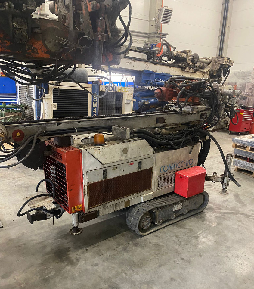 Comacchio GEO 205 - 드릴링 리그 : 사진 3 Comacchio GEO 205 - 드릴링 리그 : 사진 3