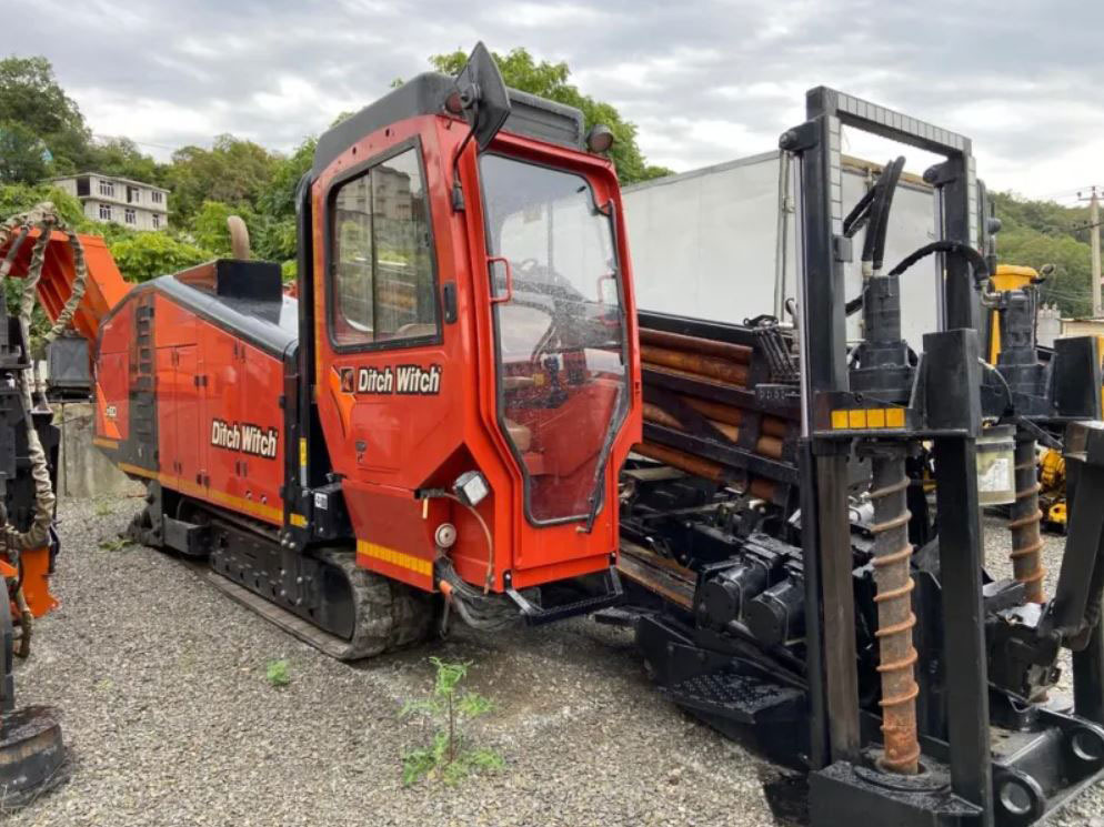 Ditch Witch JT60AT - 방향성 보링 머신 : 사진 1 Ditch Witch JT60AT - 방향성 보링 머신 : 사진 1