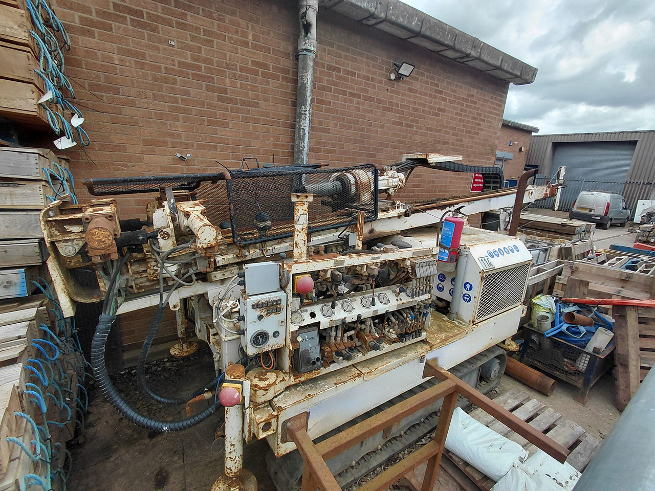 Geotec TB350 - 드릴링 리그 : 사진 2 Geotec TB350 - 드릴링 리그 : 사진 2