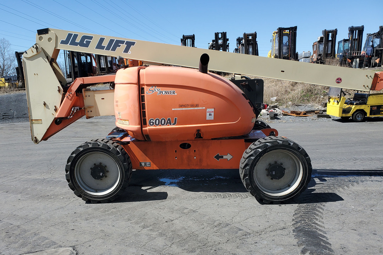 JLG 600AJ - 망원형 휠 로더 : 사진 1 JLG 600AJ - 망원형 휠 로더 : 사진 1