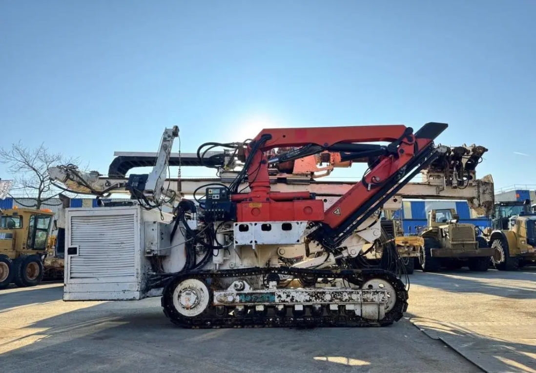 Klemm KR805-1 - 드릴링 리그 : 사진 3 Klemm KR805-1 - 드릴링 리그 : 사진 3