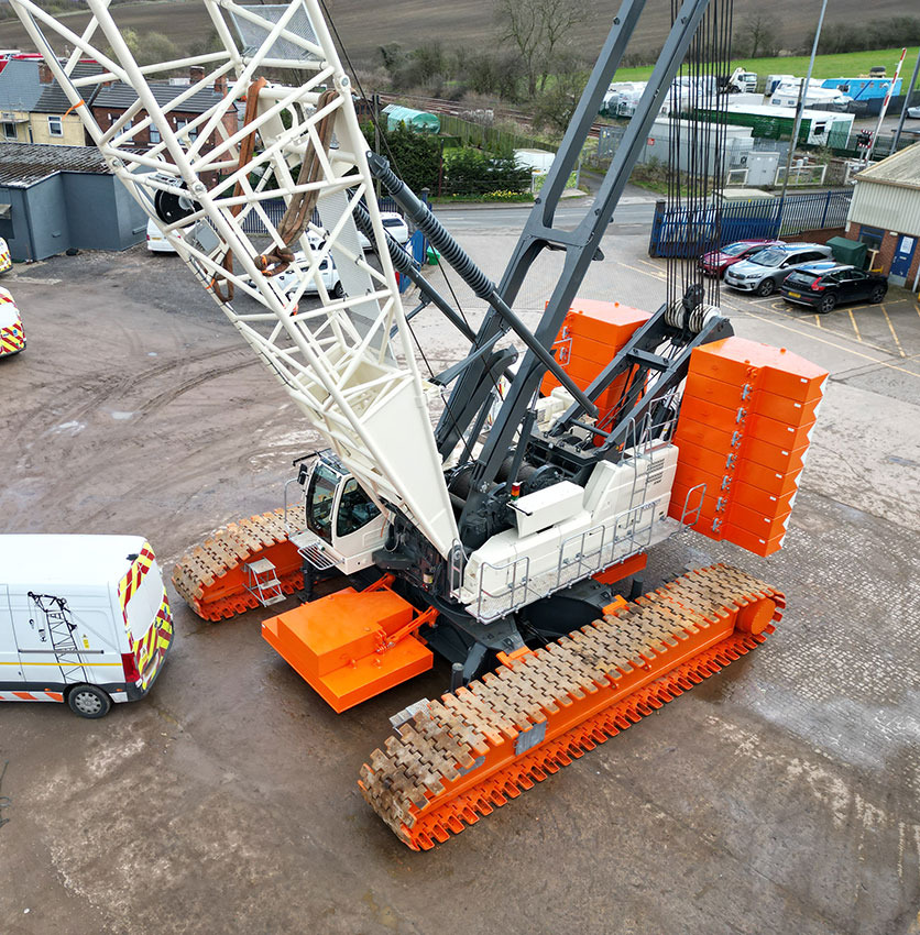 Kobelco CKE2500G - 크롤러 크레인 : 사진 1 Kobelco CKE2500G - 크롤러 크레인 : 사진 1