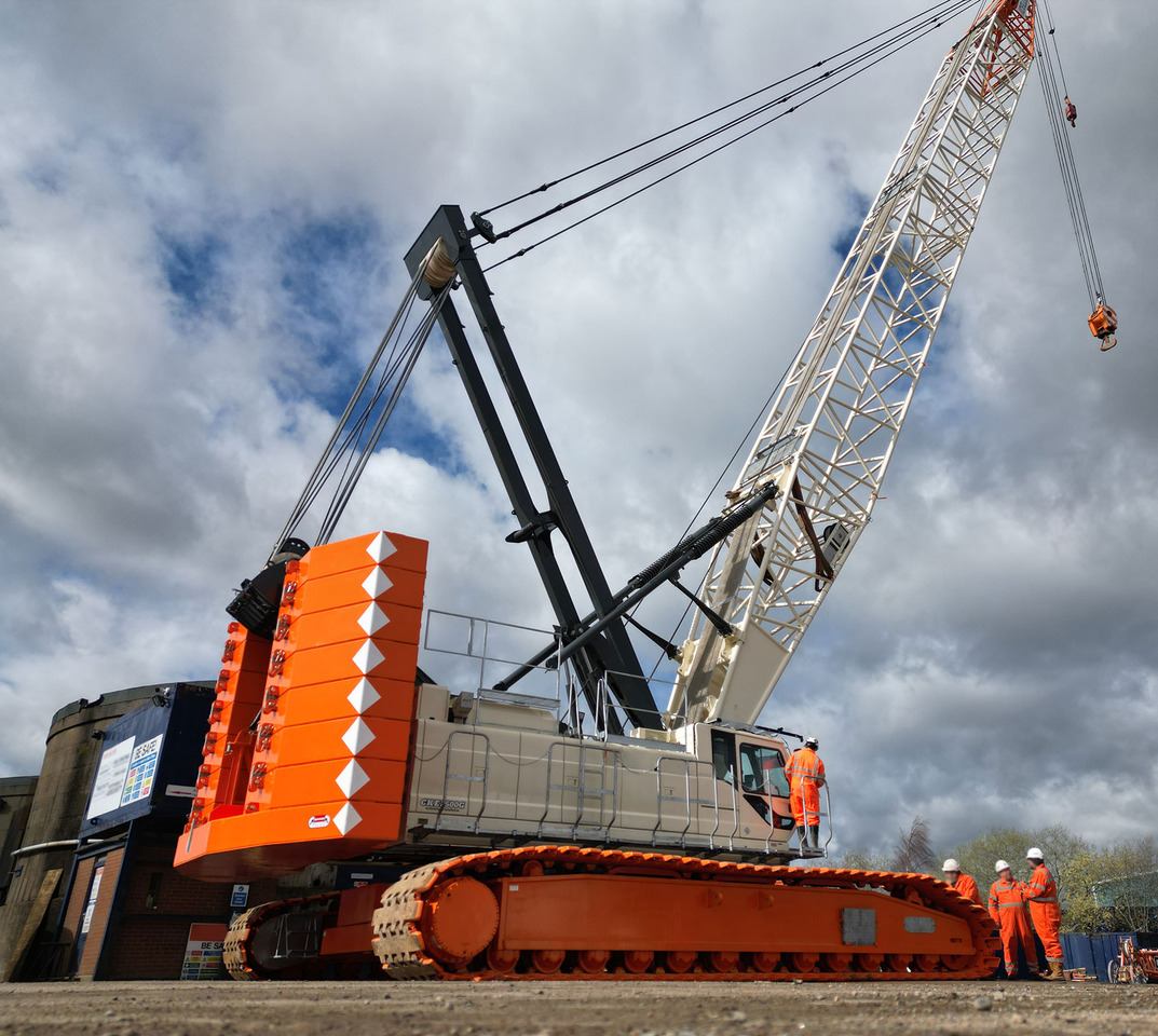Kobelco CKE2500G - 크롤러 크레인 : 사진 3 Kobelco CKE2500G - 크롤러 크레인 : 사진 3