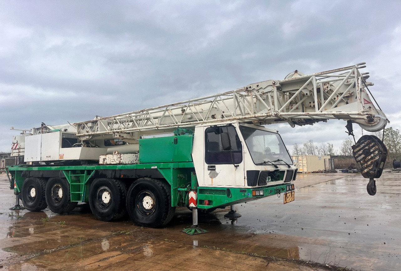 Krupp KMK 4080 - 모바일 크레인 : 사진 2 Krupp KMK 4080 - 모바일 크레인 : 사진 2