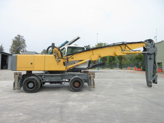 Liebherr A924 - 폐기물/ 산업 처리기 : 사진 3 Liebherr A924 - 폐기물/ 산업 처리기 : 사진 3