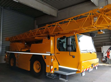 Liebherr LTM 1030 – 2.1 - 모바일 크레인 : 사진 1 Liebherr LTM 1030 – 2.1 - 모바일 크레인 : 사진 1