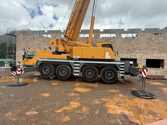 Liebherr LTM 1100-4.1 - 모바일 크레인 : 사진 3 Liebherr LTM 1100-4.1 - 모바일 크레인 : 사진 3