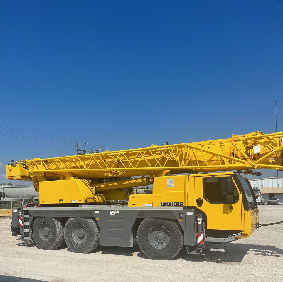Liebherr LTM1060-3.1 - 모바일 크레인 : 사진 3 Liebherr LTM1060-3.1 - 모바일 크레인 : 사진 3