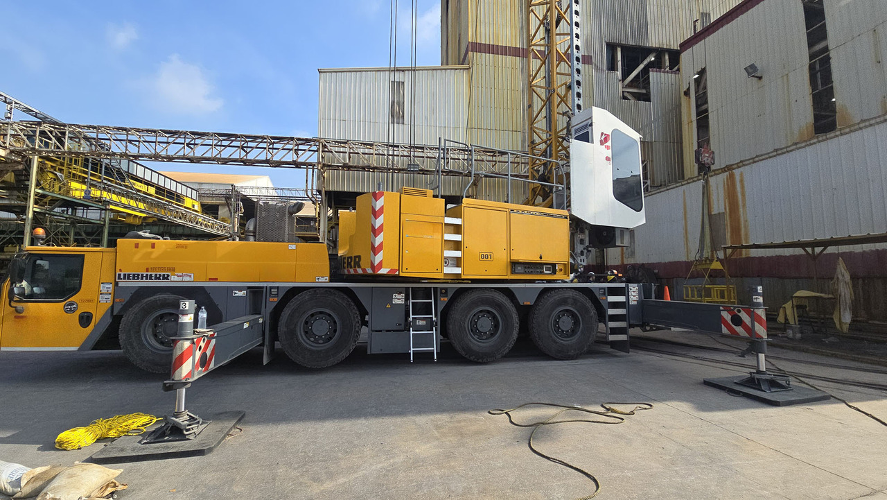 Liebherr MK 88-4.1 - 모바일 크레인 : 사진 3 Liebherr MK 88-4.1 - 모바일 크레인 : 사진 3