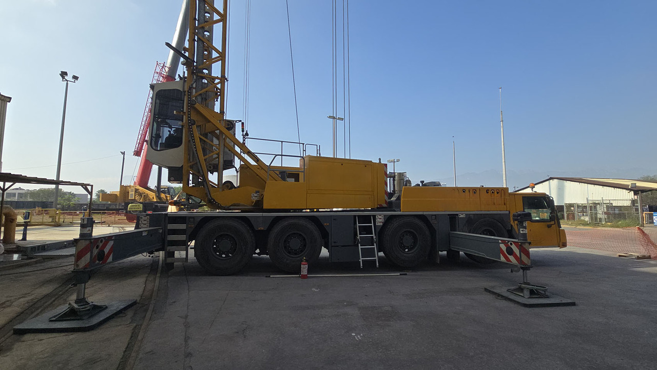 Liebherr MK 88-4.1 - 모바일 크레인 : 사진 2 Liebherr MK 88-4.1 - 모바일 크레인 : 사진 2