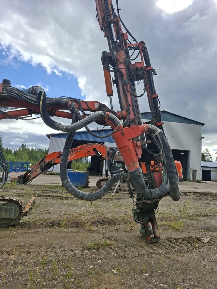 모바일 크레인 Link-Belt HTC 3140 : 사진 8