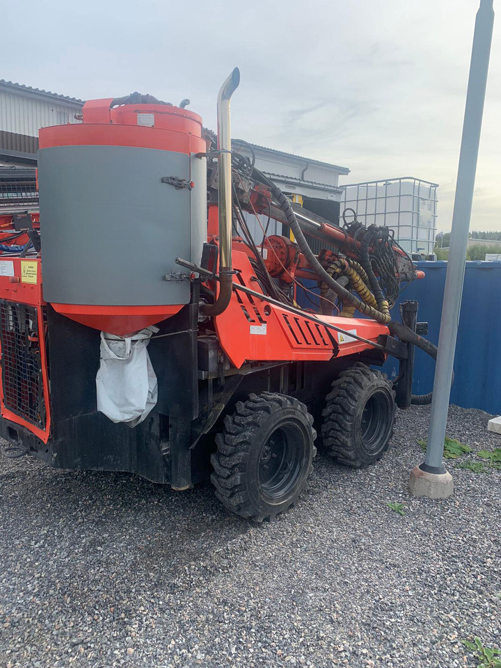 Sandvik DC122R - 드릴링 리그 : 사진 1 Sandvik DC122R - 드릴링 리그 : 사진 1