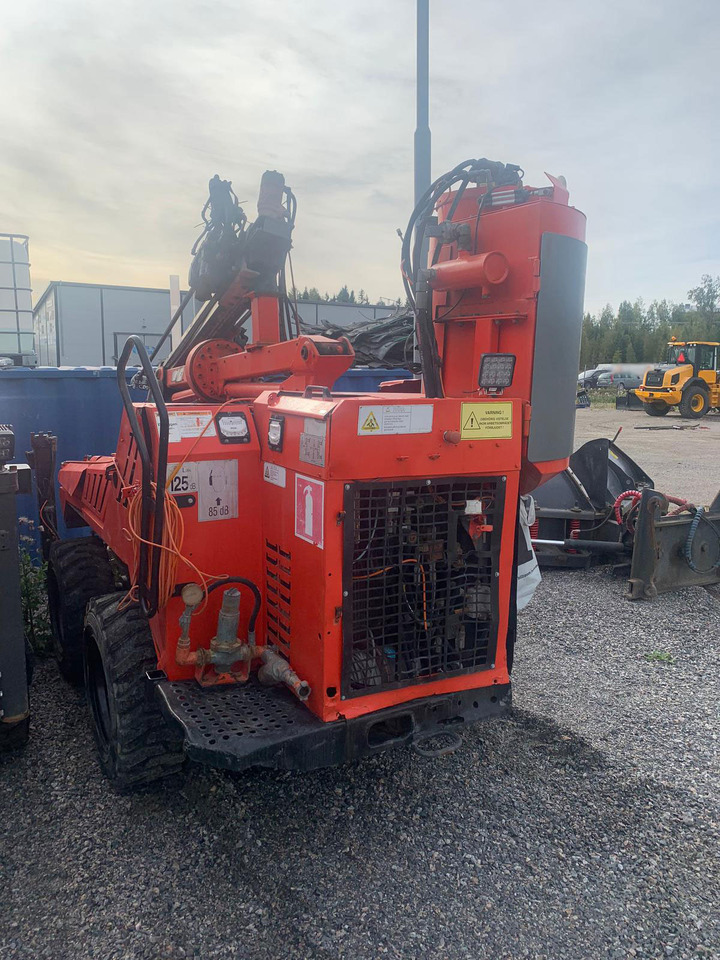 Sandvik DC122R - 드릴링 리그 : 사진 5 Sandvik DC122R - 드릴링 리그 : 사진 5