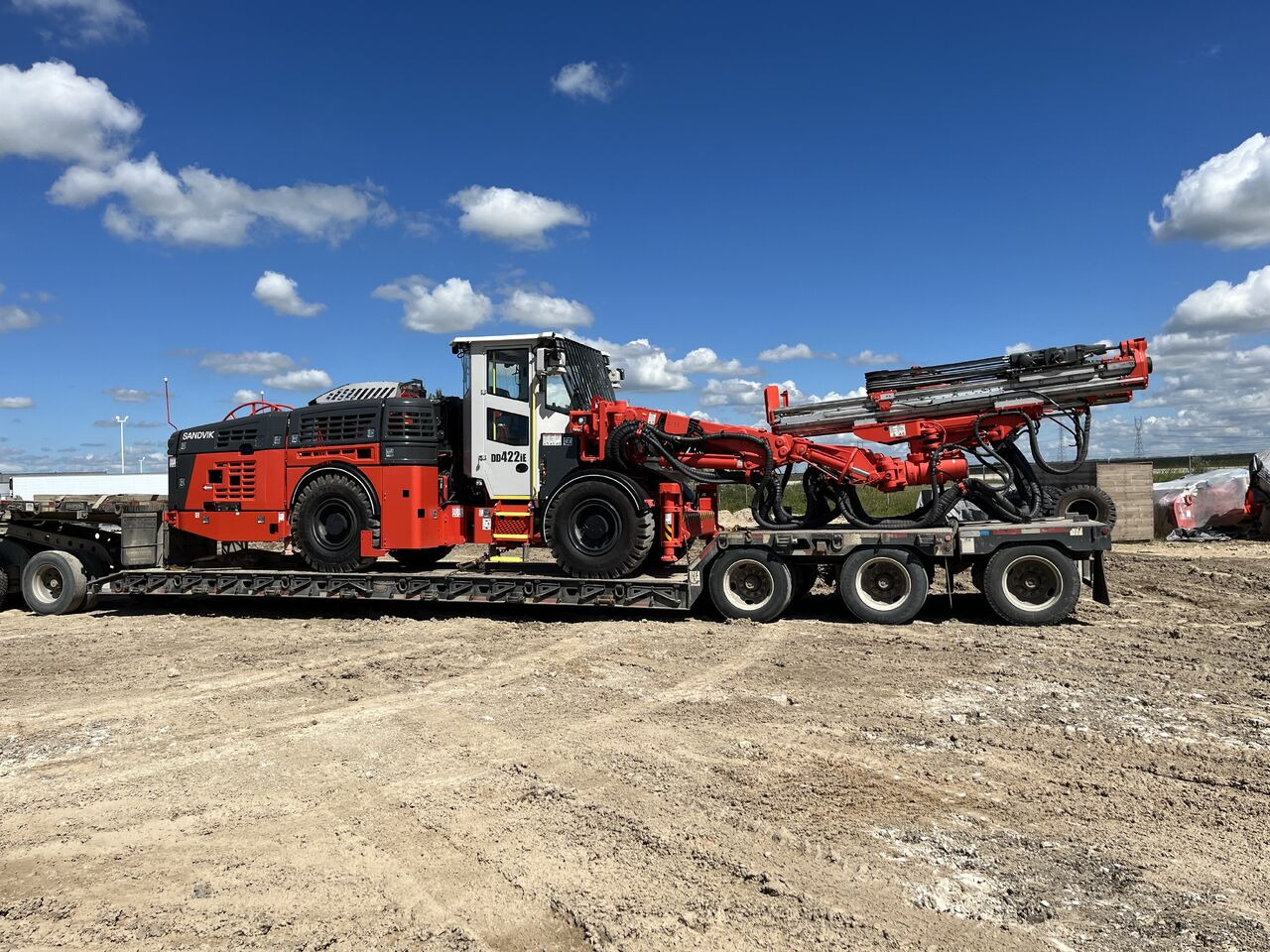 Sandvik DD422iE-2 - 방향성 보링 머신 : 사진 2 Sandvik DD422iE-2 - 방향성 보링 머신 : 사진 2
