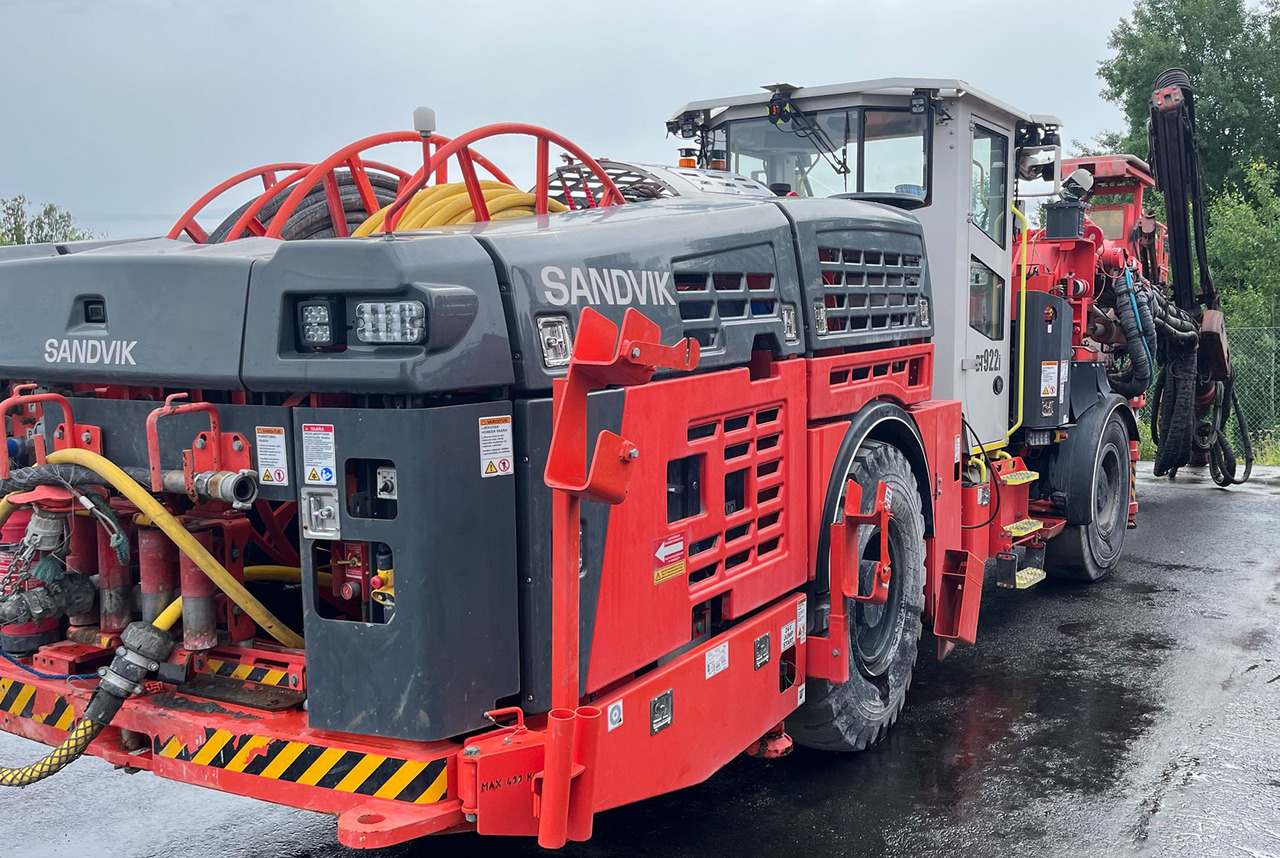 Sandvik DT922I - 방향성 보링 머신 : 사진 4 Sandvik DT922I - 방향성 보링 머신 : 사진 4