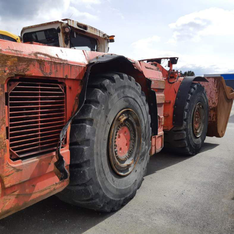 Sandvik LH517 - 광산 기계 : 사진 4 Sandvik LH517 - 광산 기계 : 사진 4