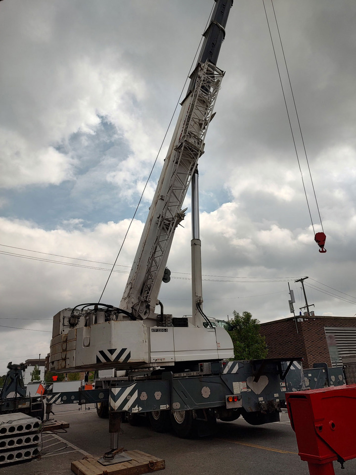 Tadano ATF 220G-5 - 전천후 지형 크레인 : 사진 5 Tadano ATF 220G-5 - 전천후 지형 크레인 : 사진 5