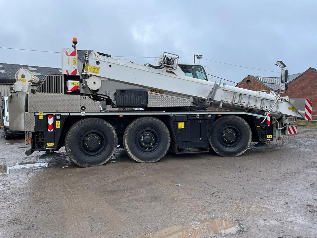 Terex Demag AC 45 City - 전천후 지형 크레인 : 사진 5 Terex Demag AC 45 City - 전천후 지형 크레인 : 사진 5