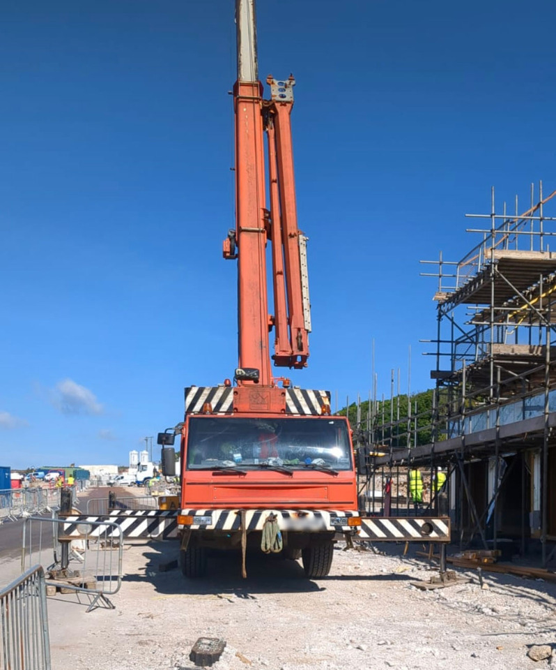 Terex PPM ATT 400-3 - 모바일 크레인 : 사진 4 Terex PPM ATT 400-3 - 모바일 크레인 : 사진 4